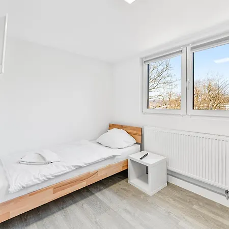 Perfekt Für Firmen Und Gruppen - 1 Haus - 12 Apartamento