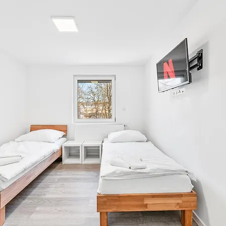 Perfekt Für Firmen Und Gruppen - 1 Haus - 12 Apartamento